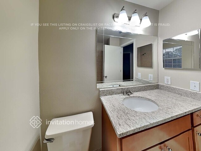 Building Photo - 1904 Paddock Dr