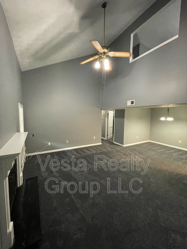 Building Photo - 1652 Northridge Dr
