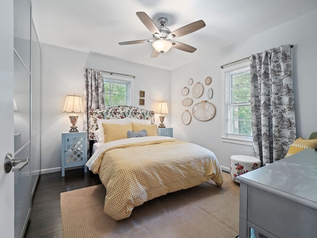 Building Photo - 3815 Ellendale Rd