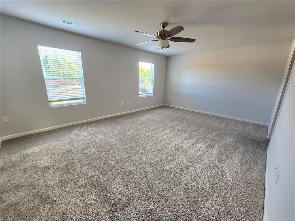 Building Photo - 359 King Vlg