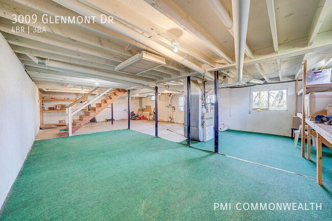 Building Photo - 3009 Glenmont Dr