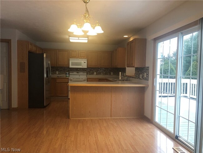 Building Photo - 6140 Champagne
