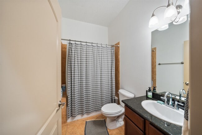 Building Photo - 911 McKinney Park Ln