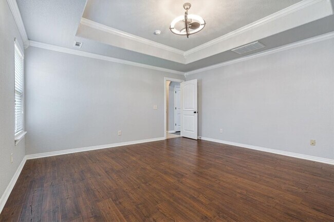 Building Photo - 6210 S 38th St