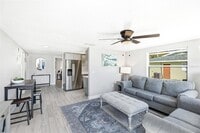 Building Photo - 5320 Moeller Ave