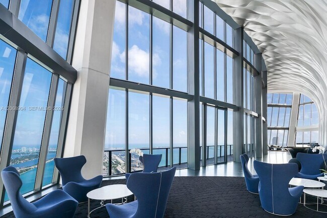 Building Photo - 1000 Biscayne Blvd