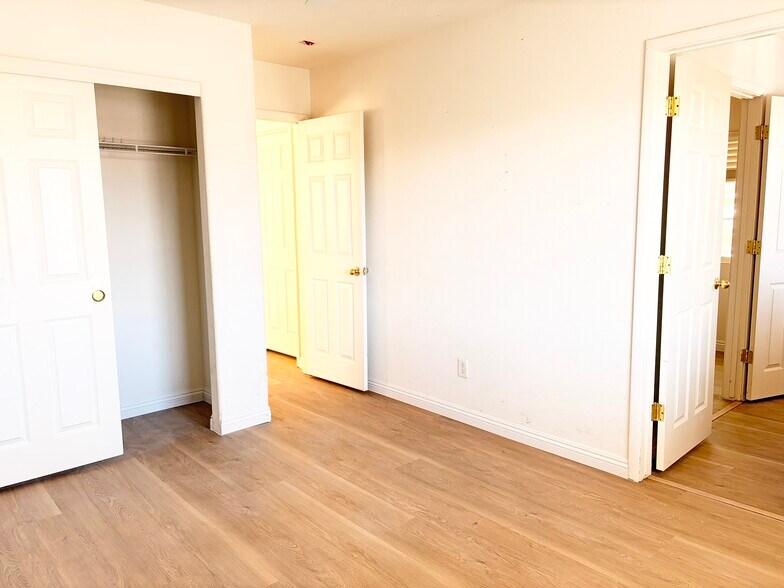 third bedroom - 7461 Mission Palm St