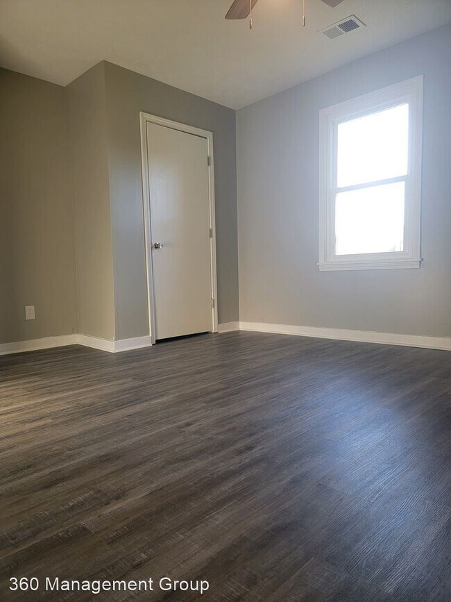 Building Photo - 2 br, 1 bath House - 1841 Logana Pike
