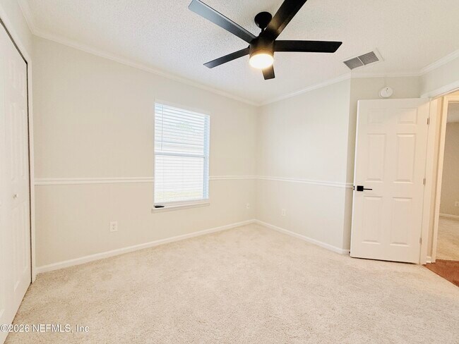 Building Photo - 8713 Star Leaf Rd N