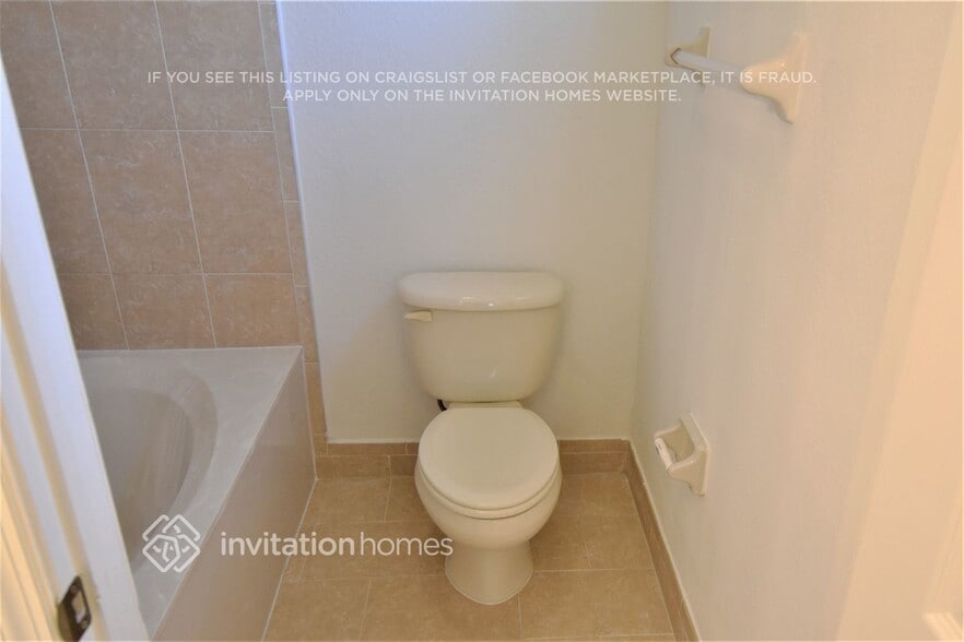 Building Photo - 28468 SW 130th Pl