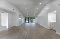 Building Photo - 22791 Trelawny Ter