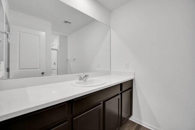 Building Photo - 6050 Swift Lariat St