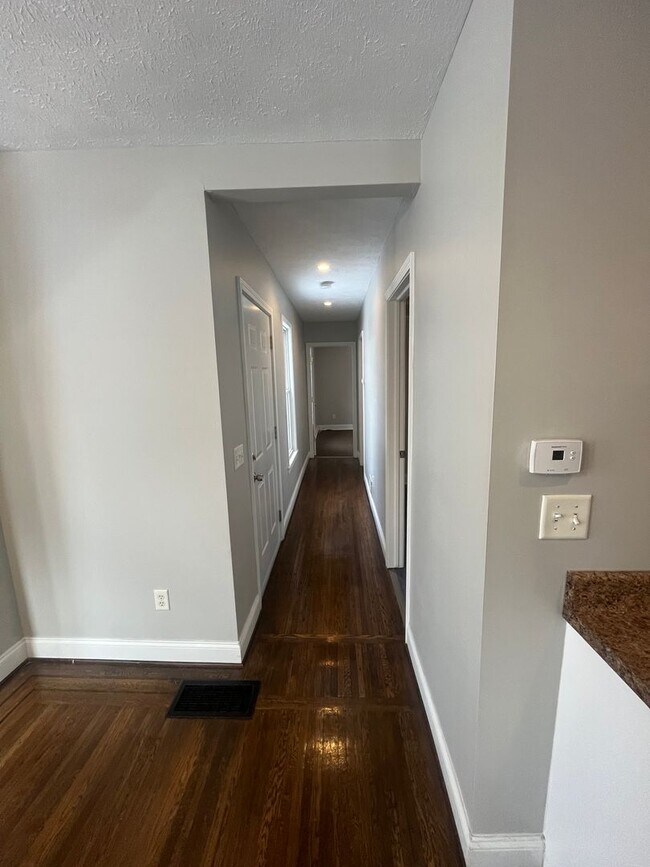 Building Photo - 55 Edmonds St