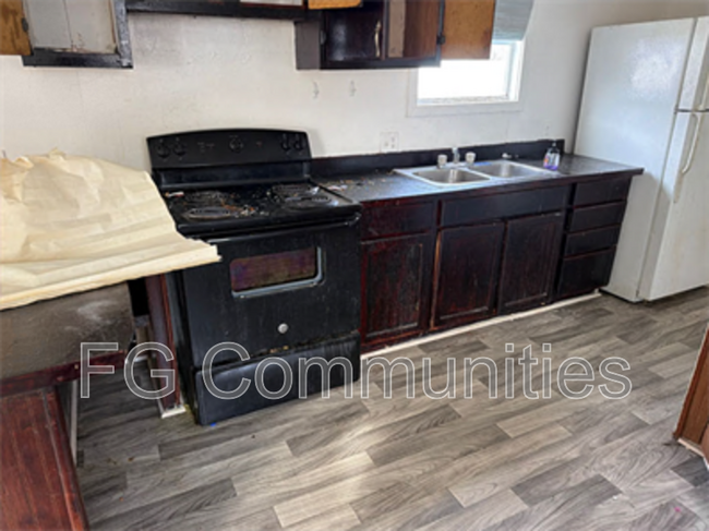 Building Photo - 109 Tinsley Heights