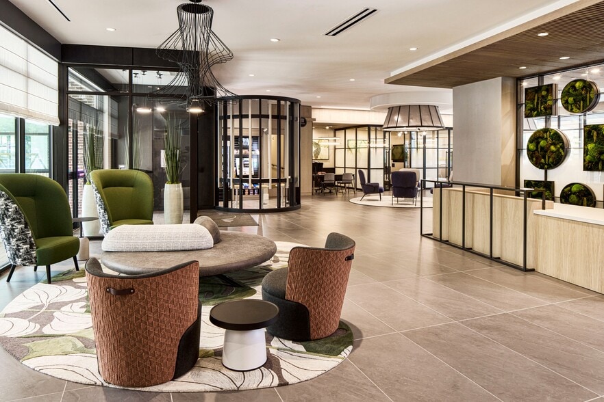 Clubhouse with seating areas - Sloan Clarendon