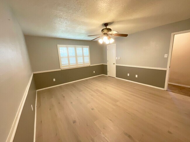 Building Photo - 2407 Arbor Cir