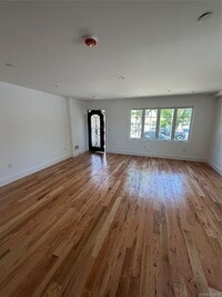 Building Photo - 342 E 234th St