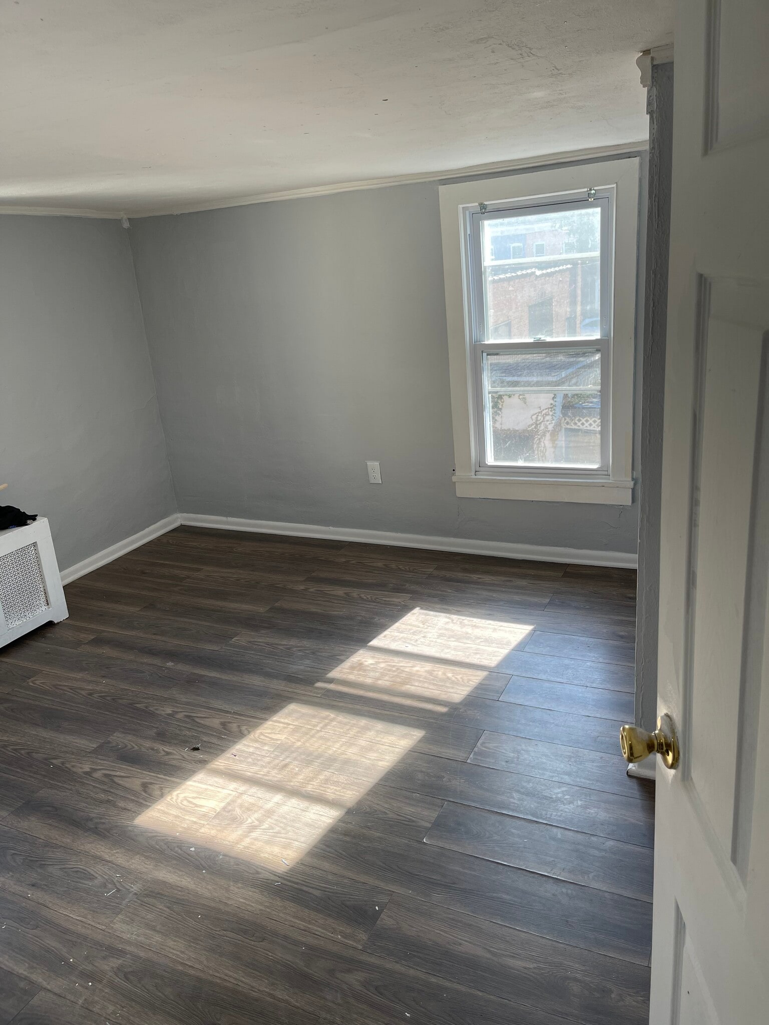 Building Photo - 59 E Paul Ave