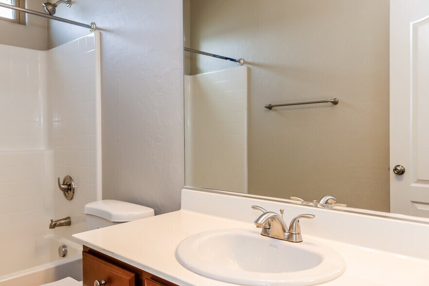 Building Photo - 5428 Funks Grove Ln