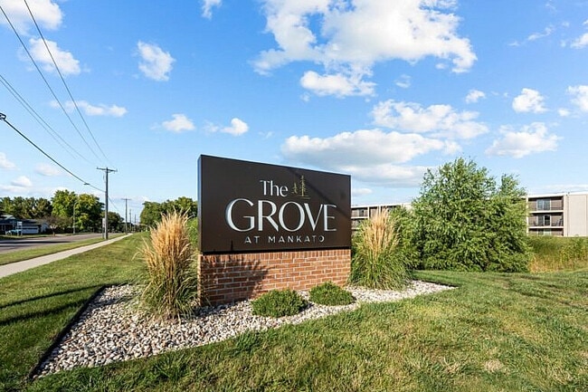 Building Photo - The Grove at Mankato
