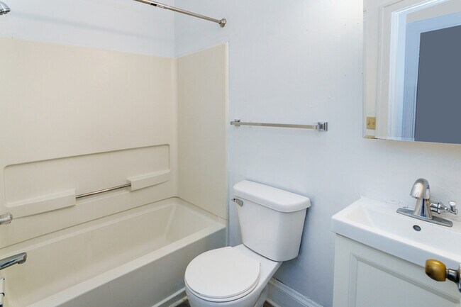 Building Photo - 3105 4th Ave S