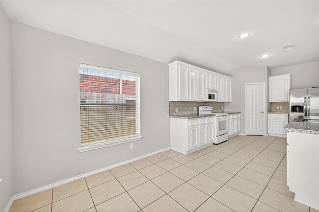 Building Photo - 6114 Barkermist Ln