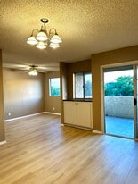 Building Photo - 125 S Sierra Madre Blvd