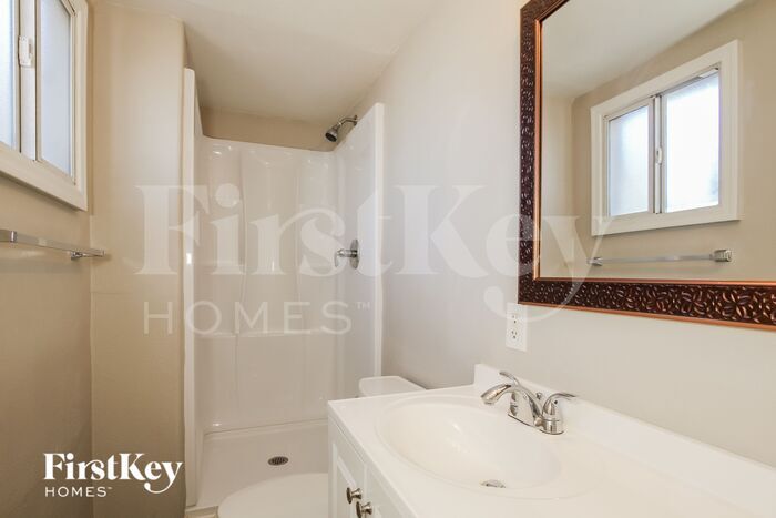 Building Photo - 13257 N 38th St