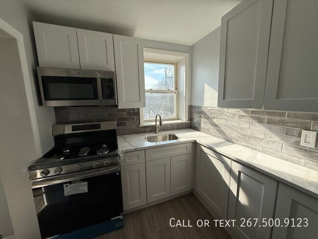 Building Photo - 101 N 63rd St