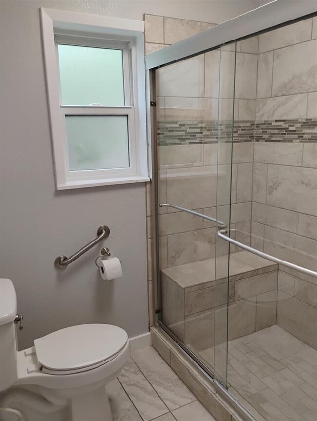 Building Photo - 103 Laurel Ridge