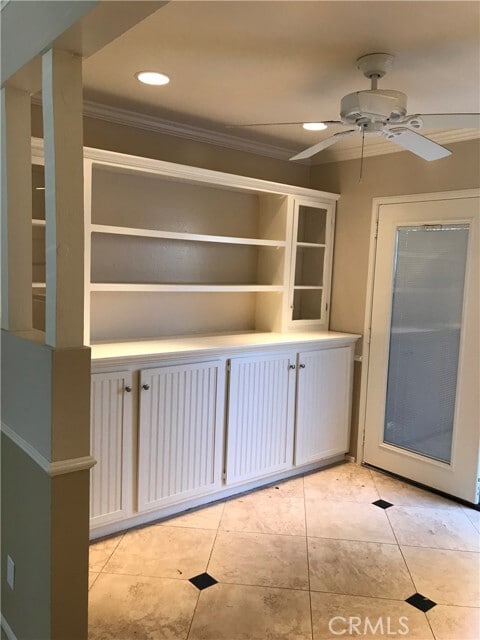 Building Photo - 356 E 20th St