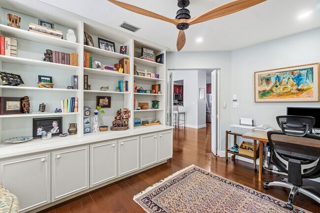 Building Photo - 2579 Bedford Mews Dr