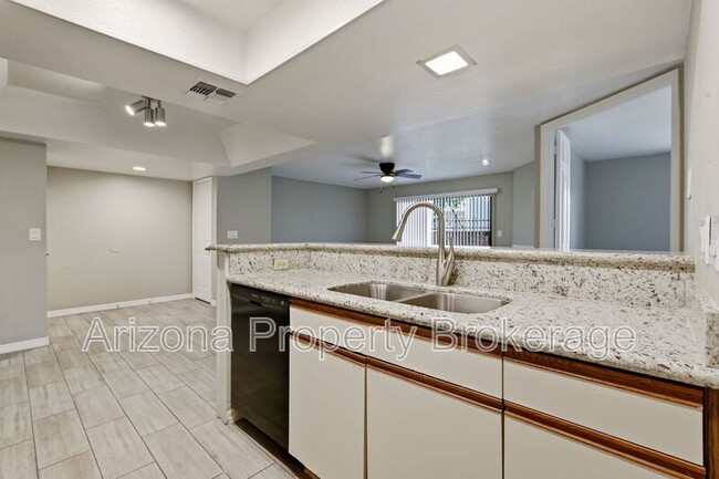 Building Photo - 2935 N 68th St