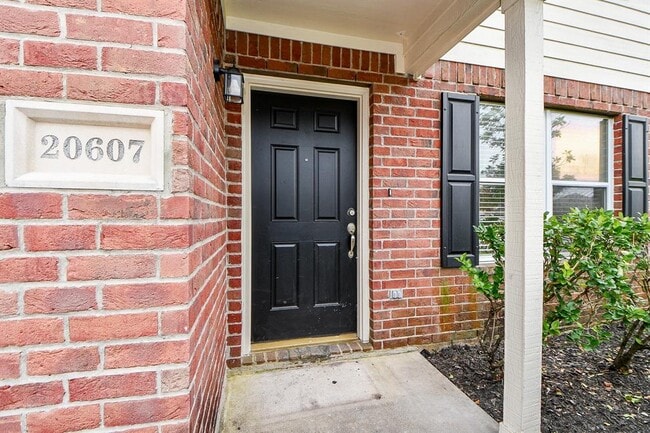 Building Photo - 20607 Rainport Cir