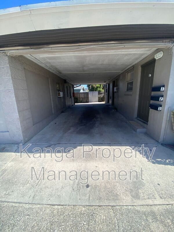 Building Photo - 1497 W 34th St