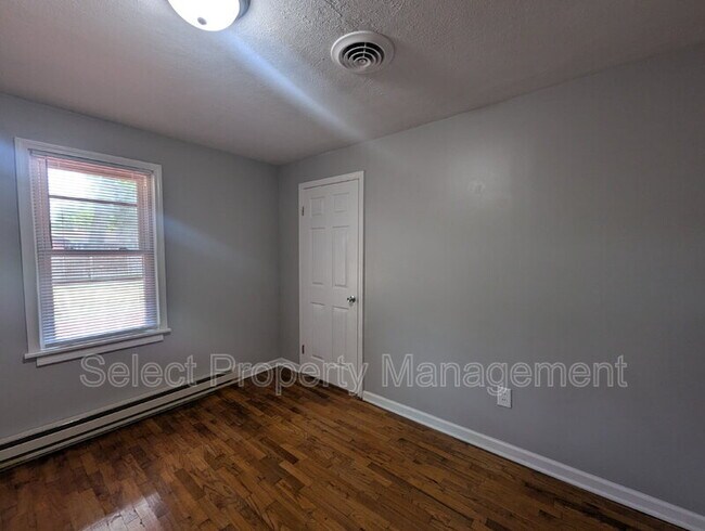 Building Photo - 3705 St Joe Center Rd