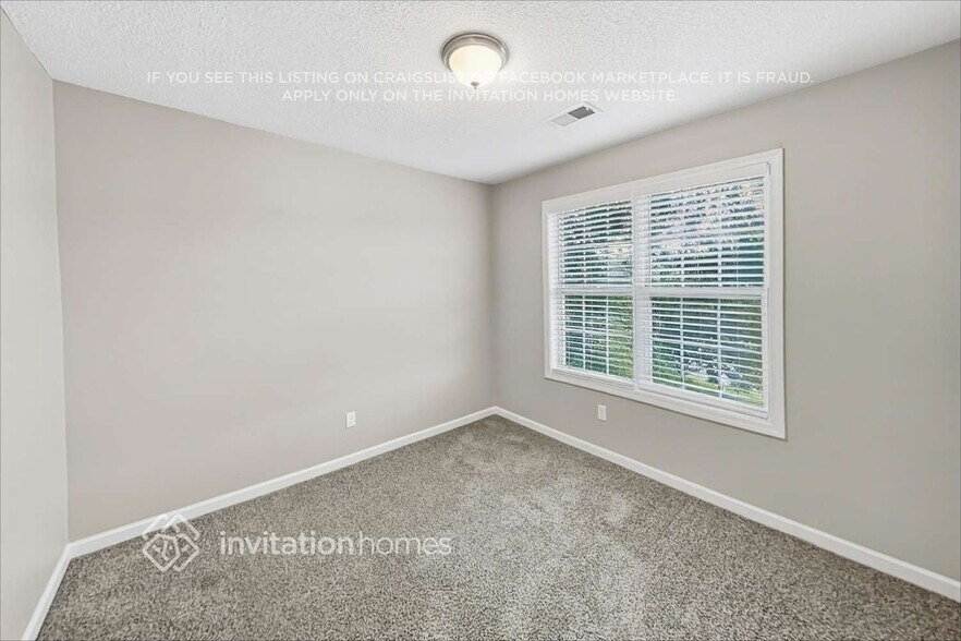 Building Photo - 8220 River Mill Ct