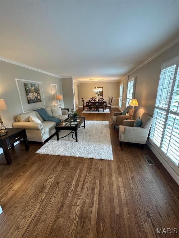 Building Photo - 825 Woodruff Dr