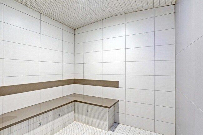 Building Photo - 600 S Dixie Hwy