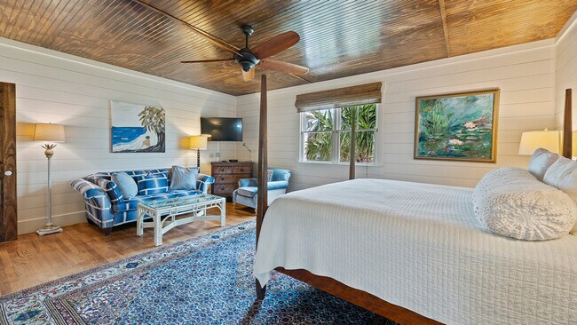 Building Photo - 858 Debordieu Blvd