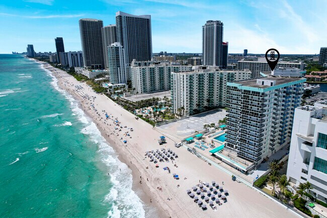 Building Photo - 3725 S Ocean Dr