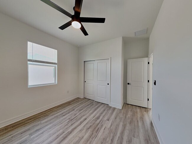 Building Photo - 25245 Delgado Dr