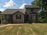 Building Photo - Goodlettsville - Duplex 2 Bedroom 1.5 Baths