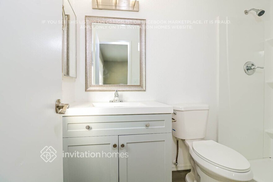 Building Photo - 8937 W Malapai Dr