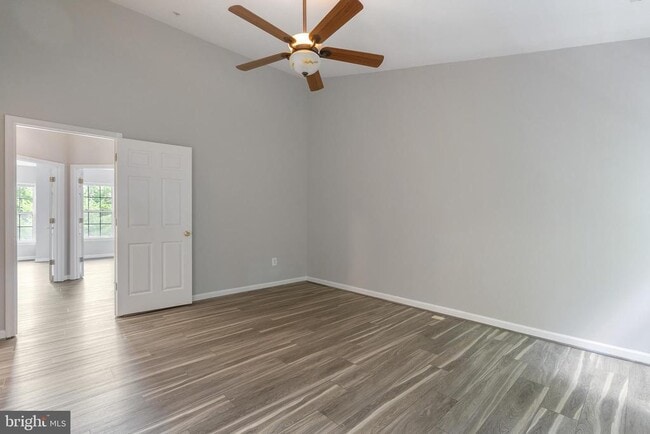Building Photo - 7041 Water Oak Rd