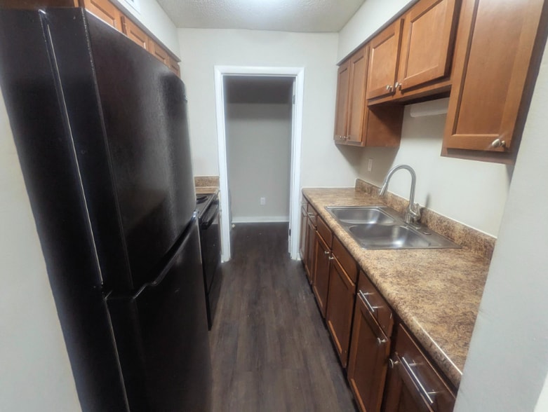 Building Photo - 118 Garr Ln