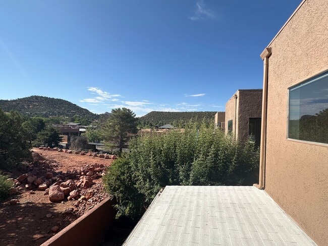 Building Photo - TOWNHOME - WEST SEDONA - VISTA MONTANA