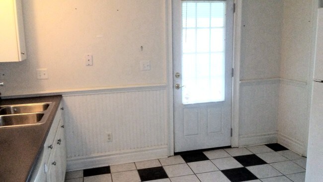 Kitchen to Rear Porch - 220 Oak St