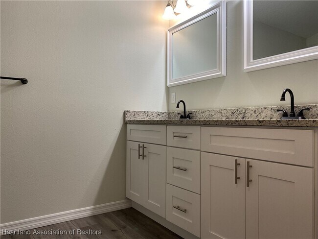Building Photo - 8205 Cozumel Ln