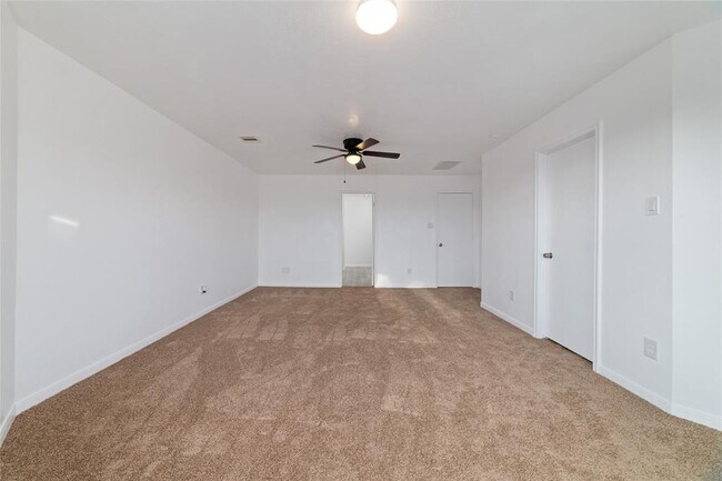 Building Photo - 18703 Clover Nut Ct
